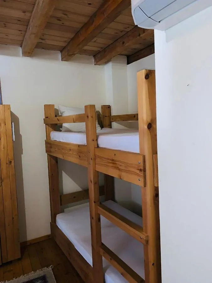 Guest House And Hostel Val-Mar Gjirokastër