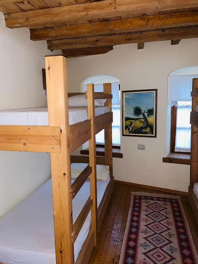 Guest House And Hostel Val-Mar Gjirokastër