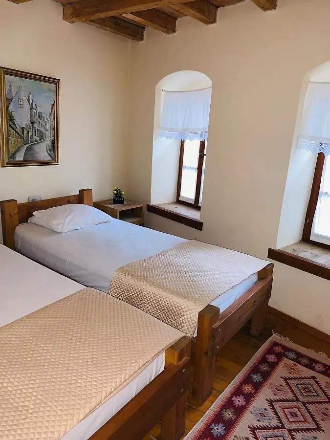 Guest House And Hostel Val-Mar Gjirokastër