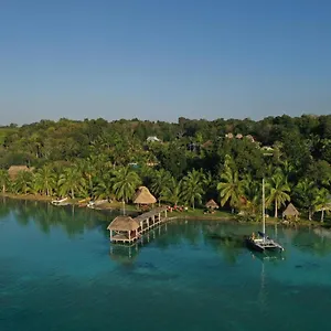 Cayuco Maya , Cenote Azul Mexico