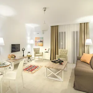 Rodina , Kusadasi Turkey